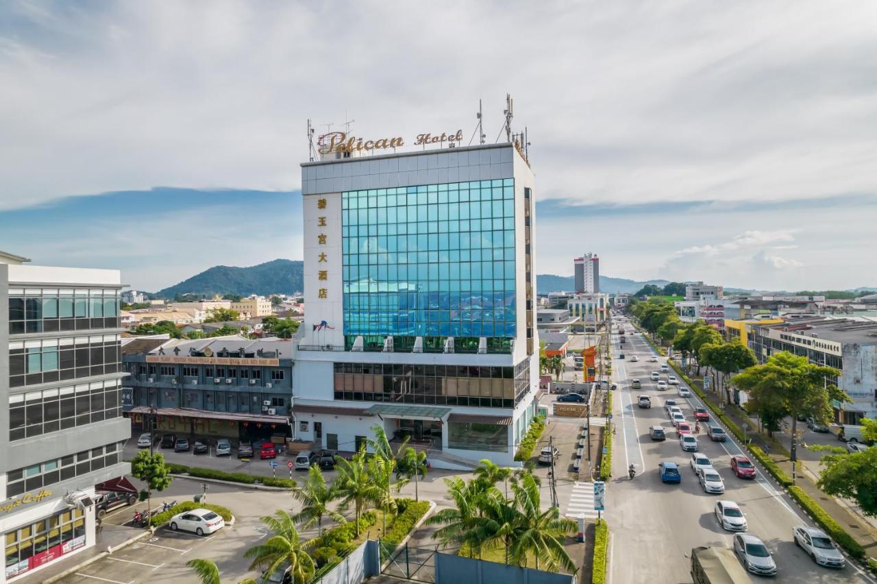 Pelican Hotel Batu Pahat Exteriör bild